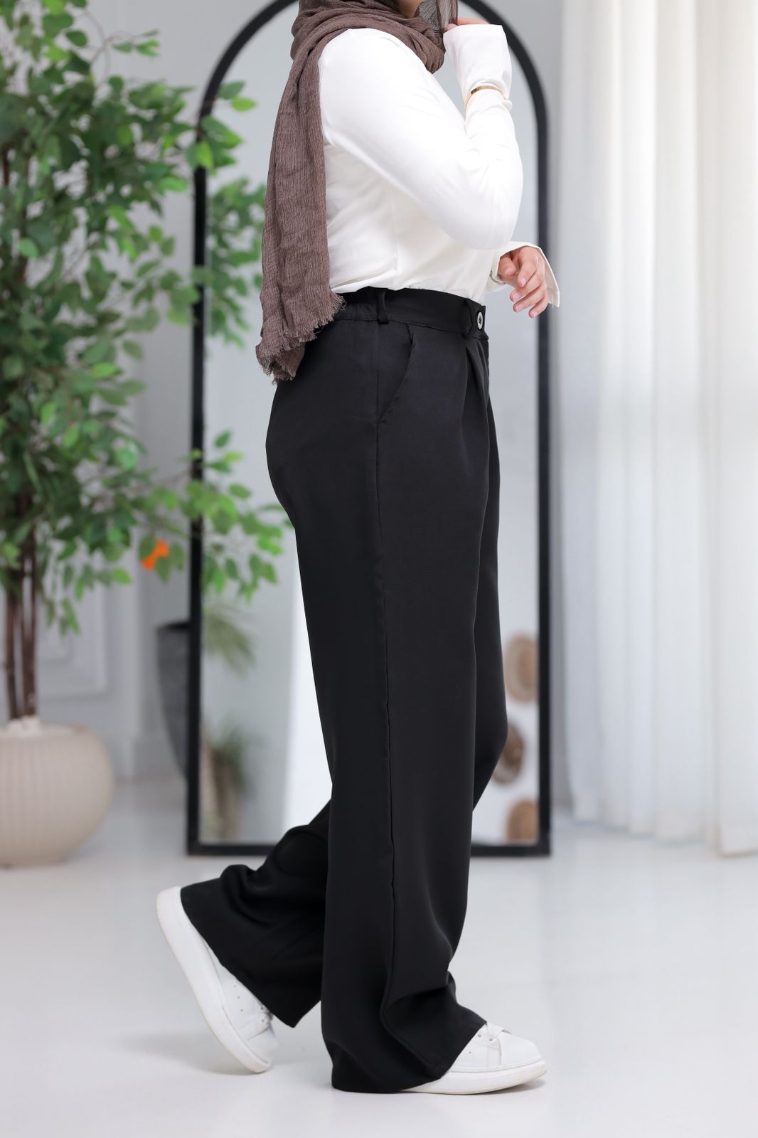 Tailored pants